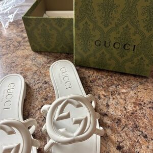 Gucci Cream Slide Sandals with Logo